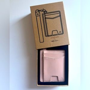 NEW//Andar//Denner Wallet//Blush
